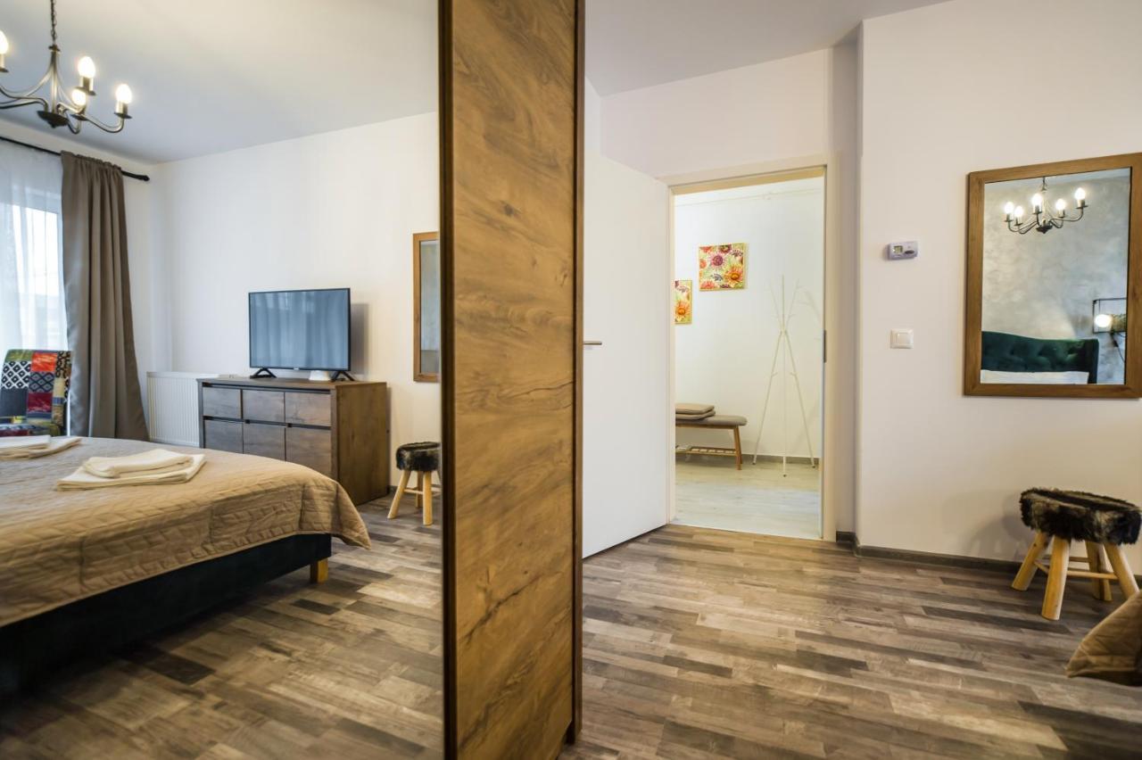 Apartament Smarald Brasov Luaran gambar